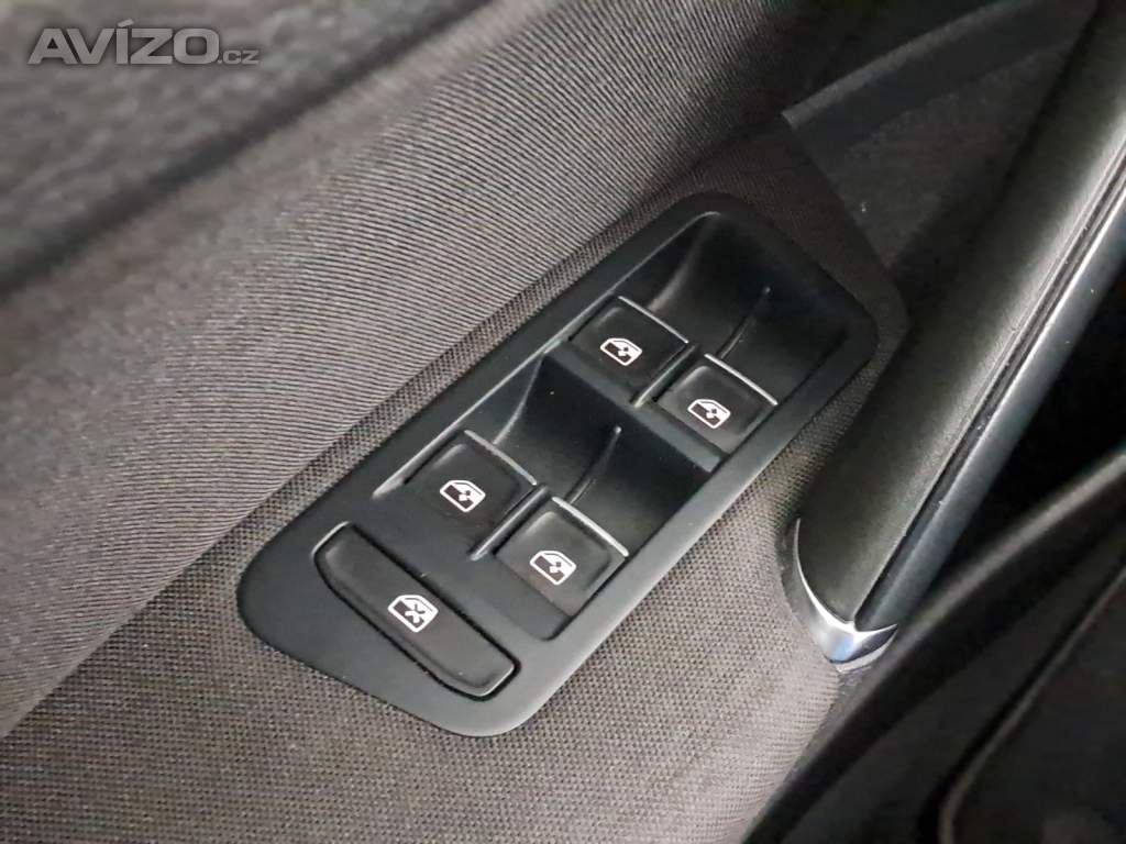 Foto inzerátu VW Golf 1.5 TSI