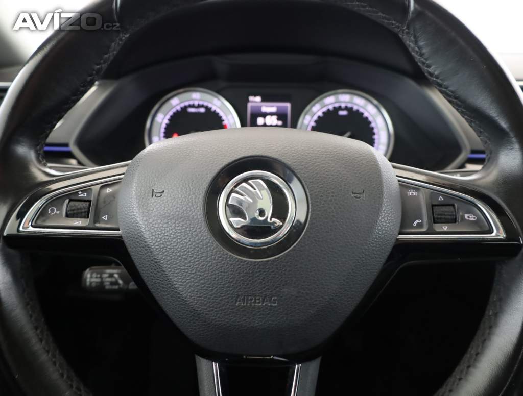 Foto inzerátu Skoda Superb 1.8 TSI