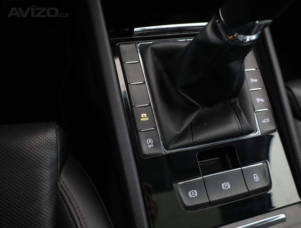 Foto inzerátu Skoda Superb 1.8 TSI