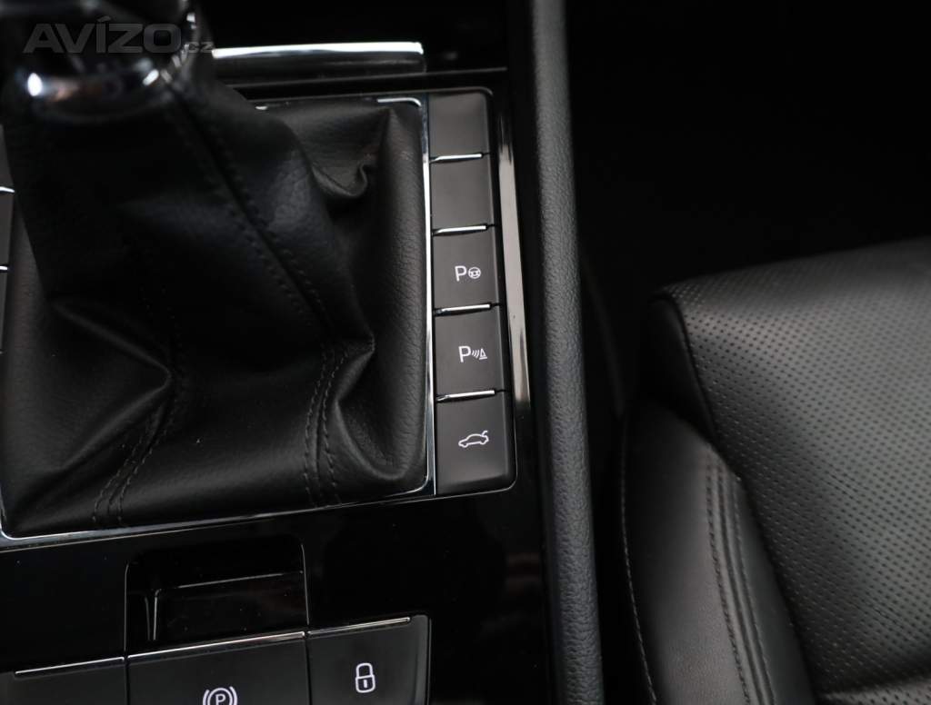 Foto inzerátu Skoda Superb 1.8 TSI