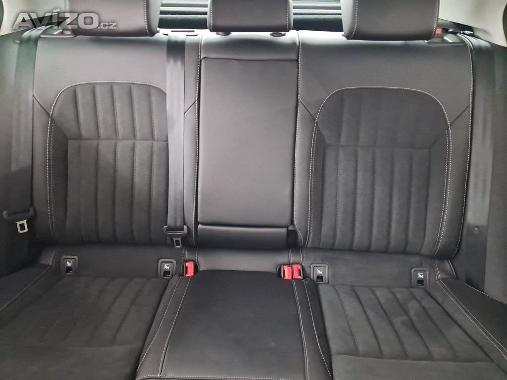 Foto inzerátu Skoda Superb 2.0 TSI