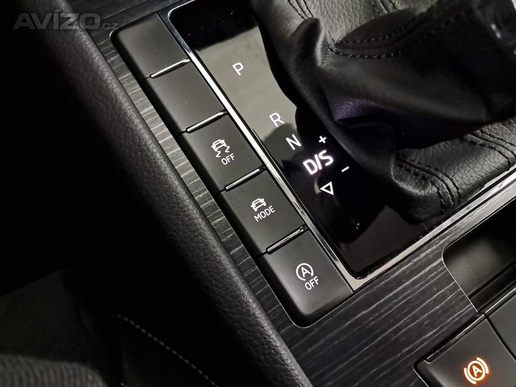 Foto inzerátu Skoda Superb 2.0 TSI