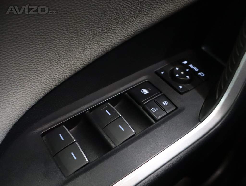 Foto inzerátu Toyota RAV 4 2.5 Hybrid