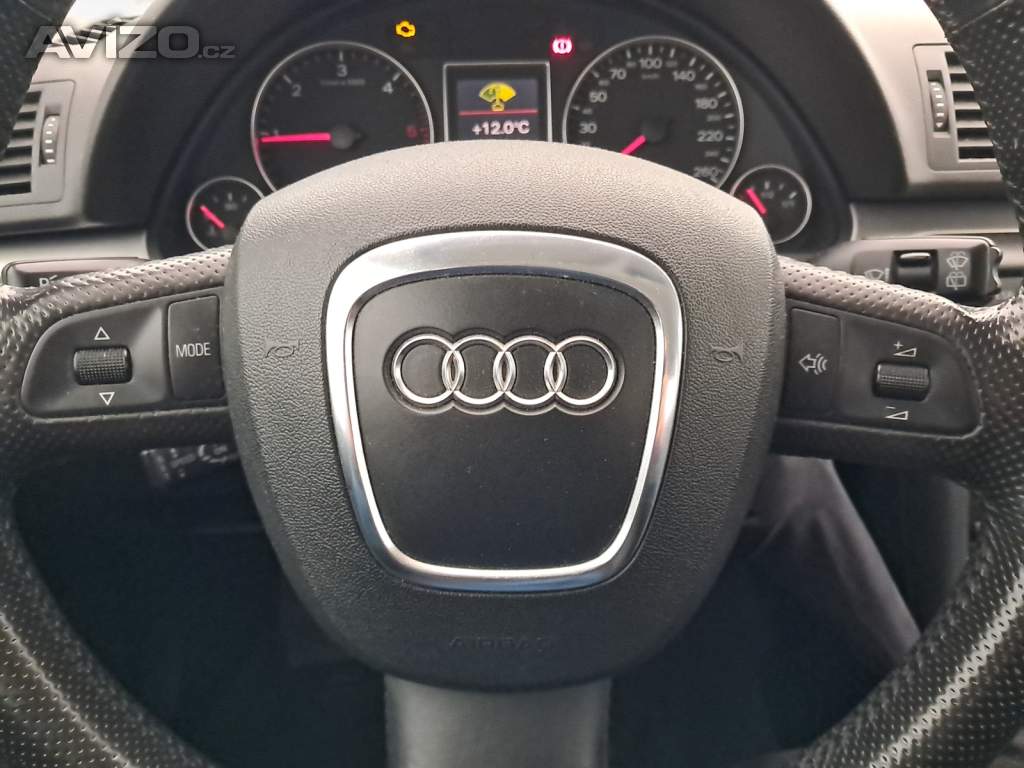 Foto inzerátu Audi A4 2.0 TDI