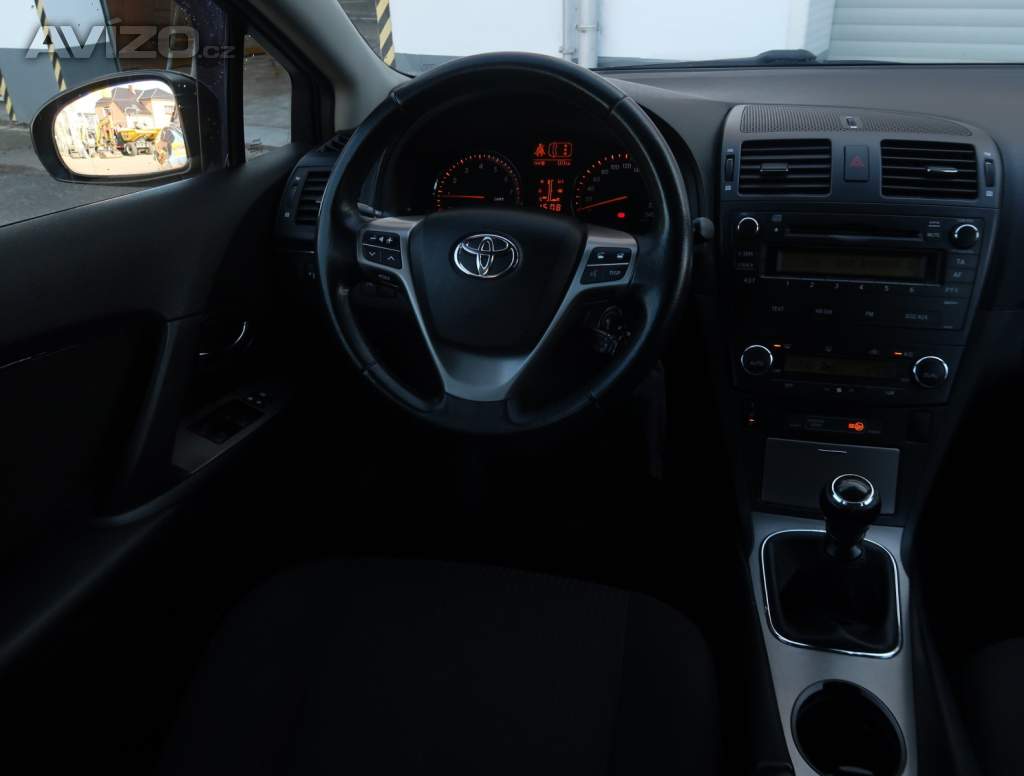 Foto inzerátu Toyota Avensis 1.8 Valvematic