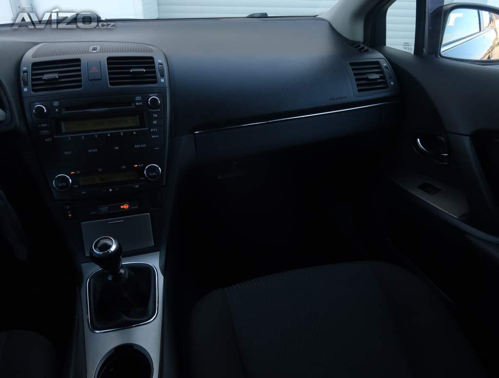 Foto inzerátu Toyota Avensis 1.8 Valvematic