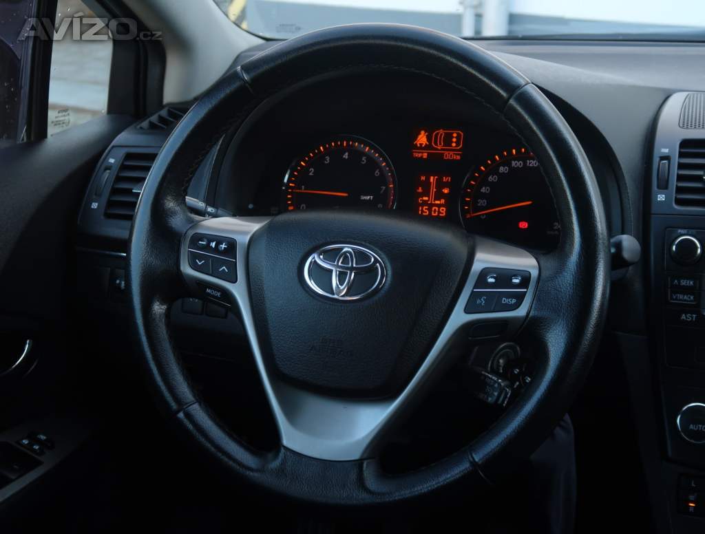 Foto inzerátu Toyota Avensis 1.8 Valvematic
