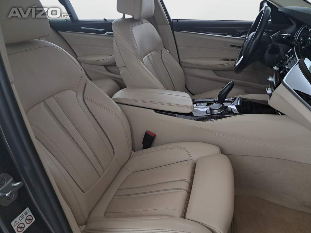 Foto inzerátu BMW 5 530i xDrive