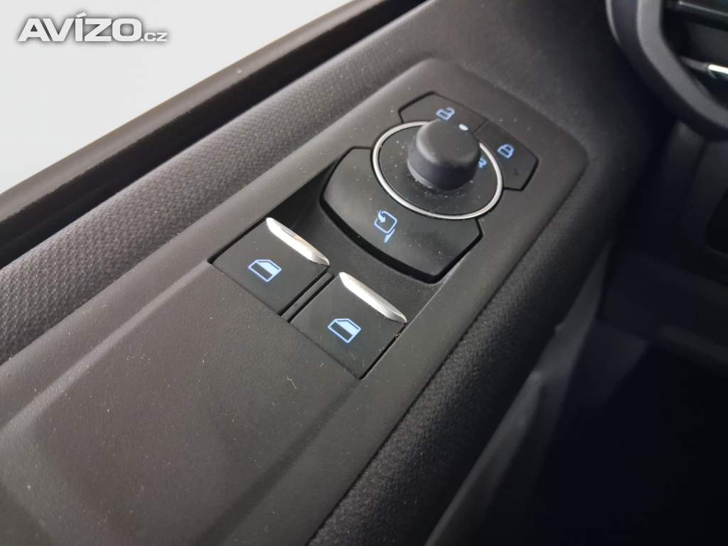 Foto inzerátu Ford Tourneo Custom 2.0 EcoBlue