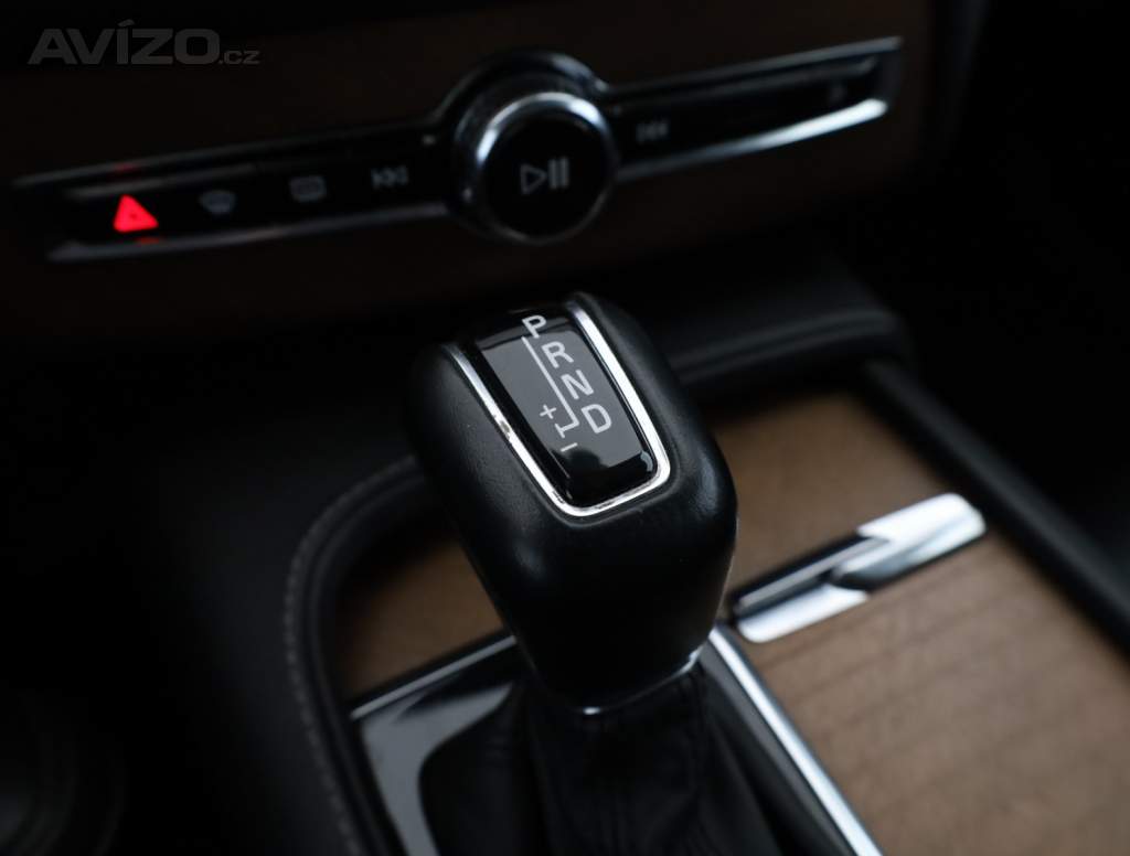 Foto inzerátu Volvo XC90 D5 AWD