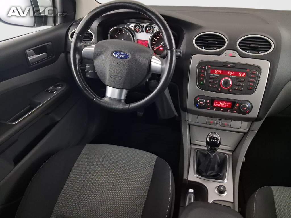 Foto inzerátu Ford Focus 1.6 16V