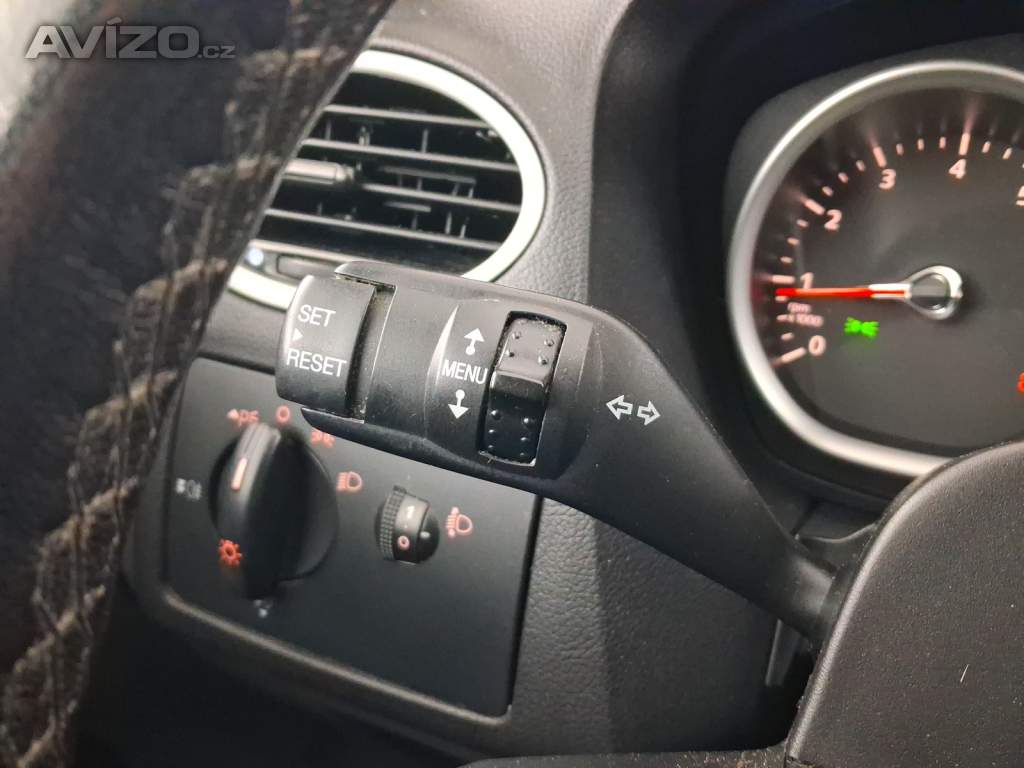 Foto inzerátu Ford Focus 1.6 16V