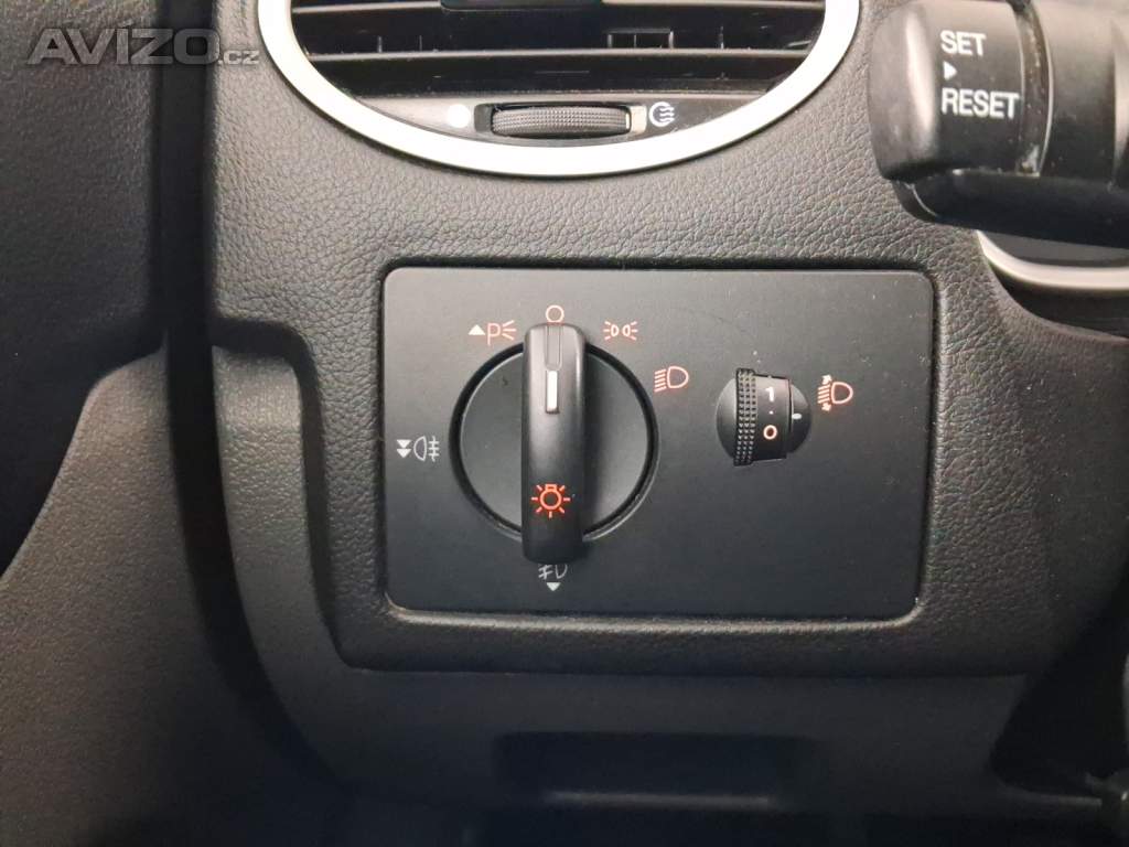 Foto inzerátu Ford Focus 1.6 16V