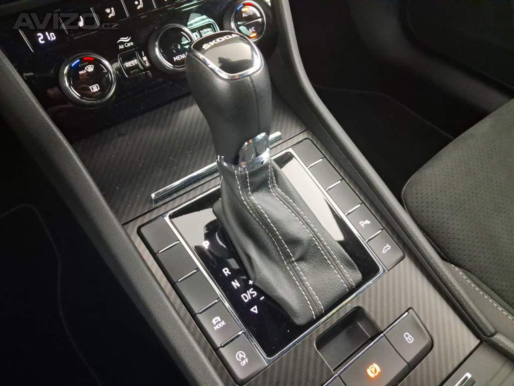 Foto inzerátu Skoda Superb 2.0 TDI