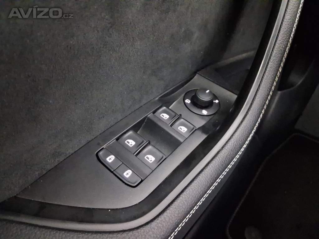 Foto inzerátu Skoda Superb 2.0 TDI