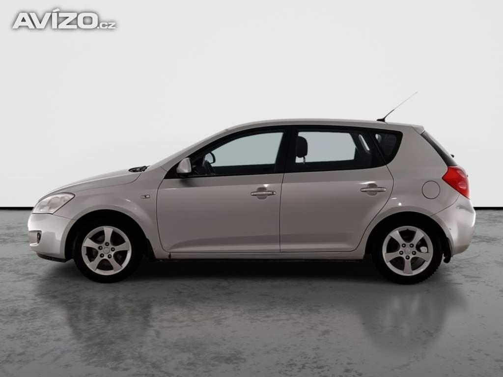 Foto inzerátu Kia Ceed 1.6 i