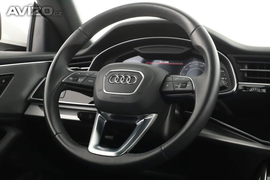Foto inzerátu Audi Q8 55 TFSI