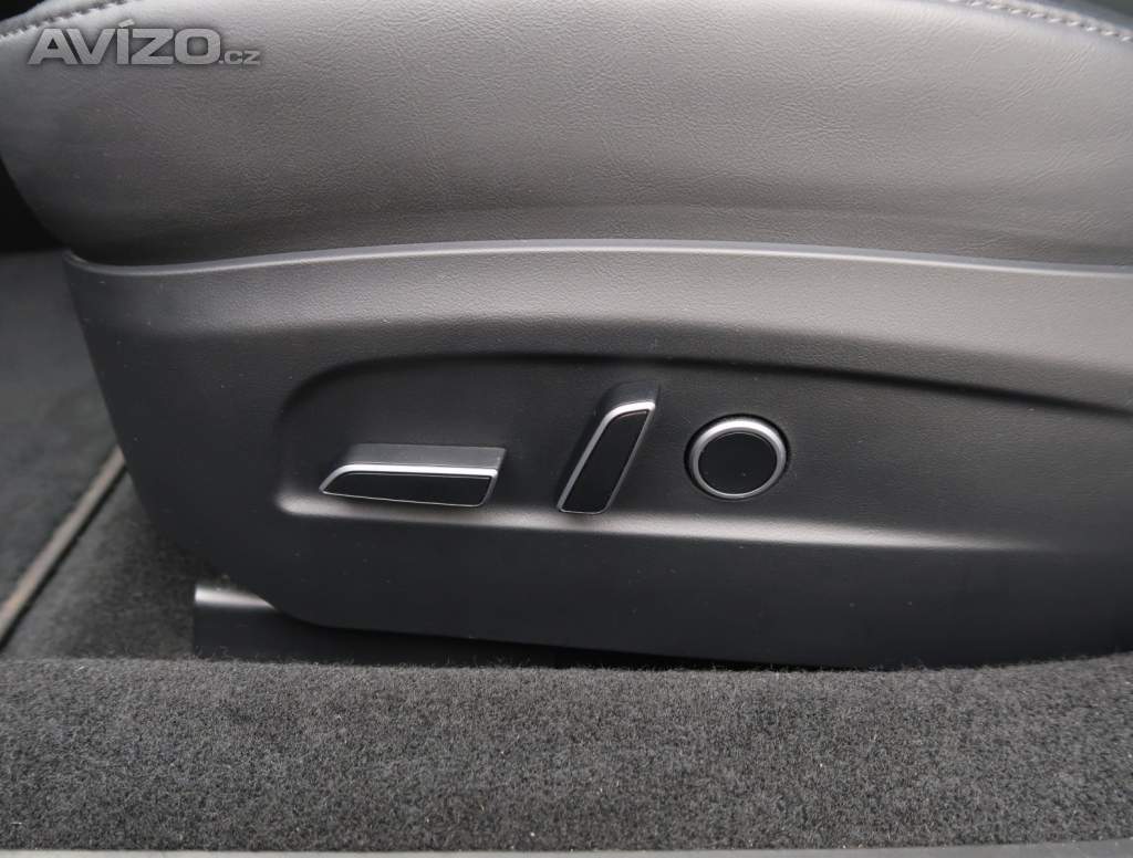 Foto inzerátu Tesla Model 3 Standard Range 60kWh