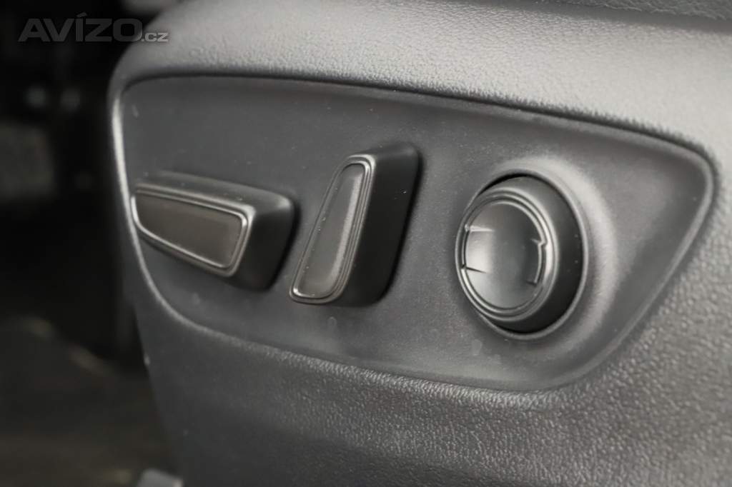 Foto inzerátu Toyota RAV 4 2.5 Hybrid