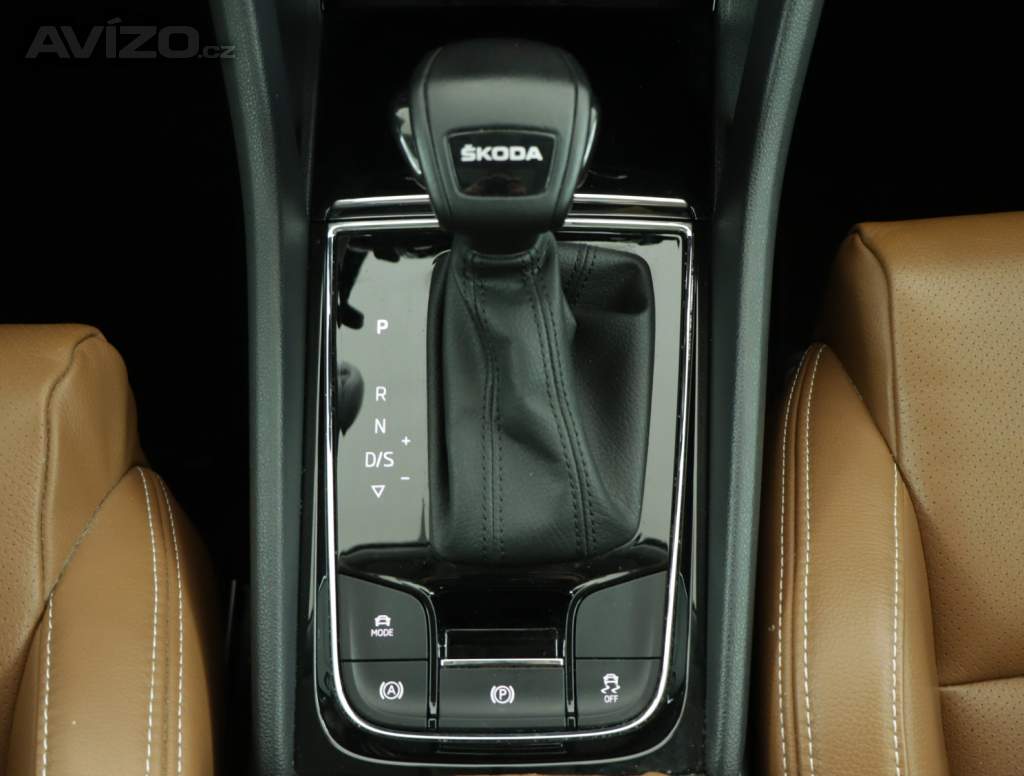 Foto inzerátu Skoda Karoq 1.5 TSI