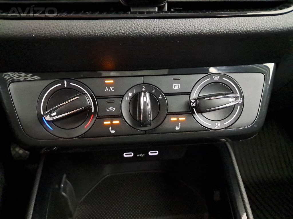 Foto inzerátu Skoda Fabia 1.0 TSI