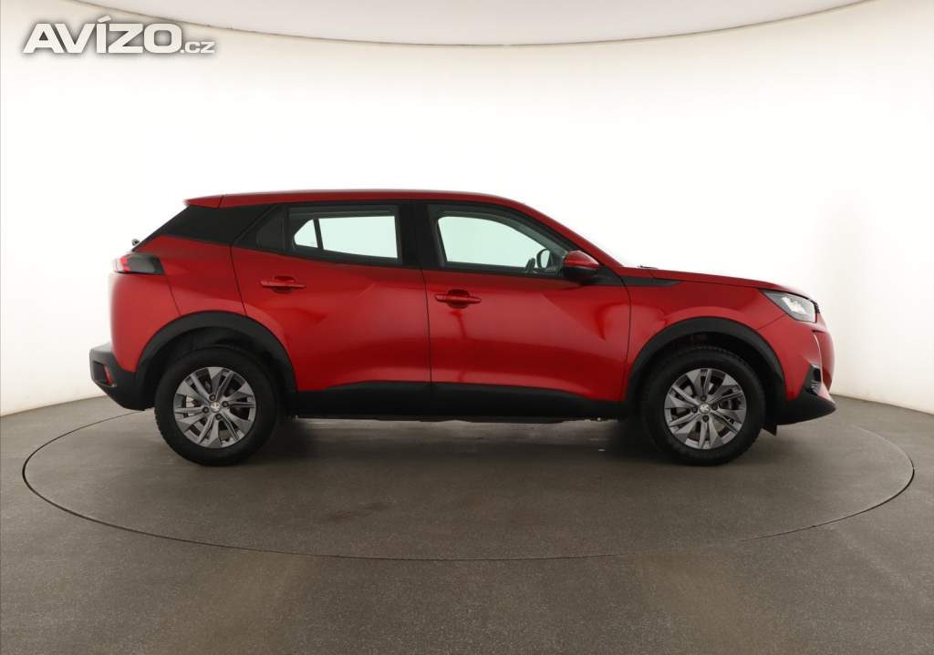 Foto inzerátu Peugeot 2008 1.2 PureTech
