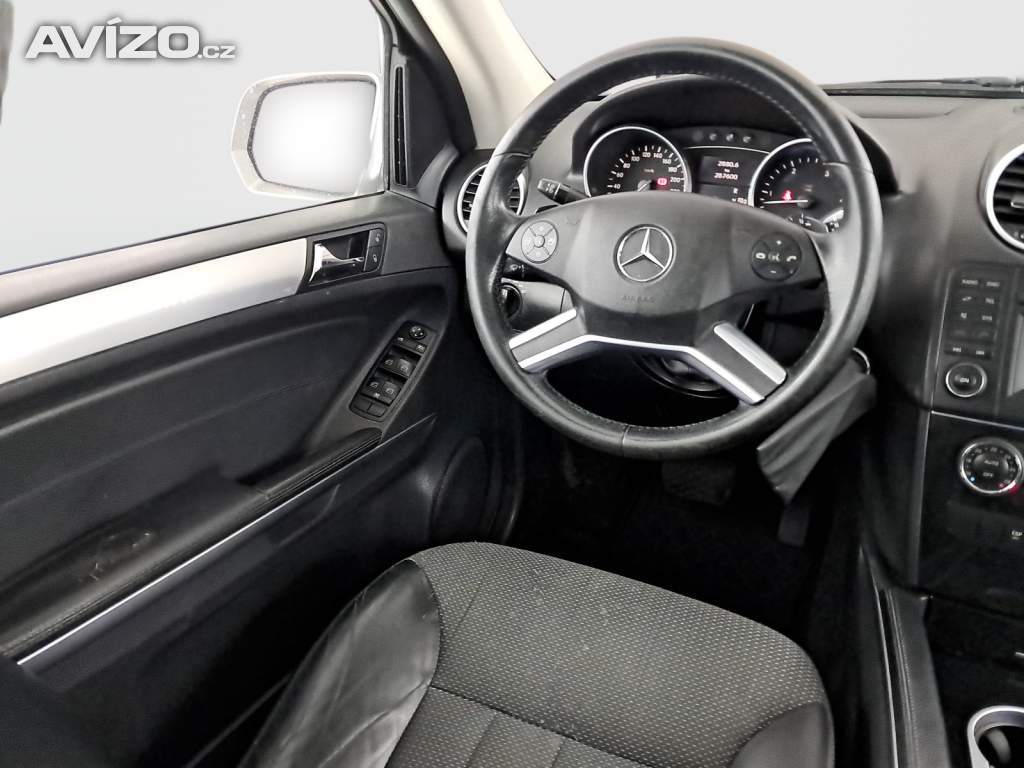 Foto inzerátu Mercedes ML ML 320 CDI