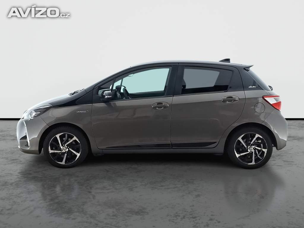 Foto inzerátu Toyota Yaris 1.5 Hybrid