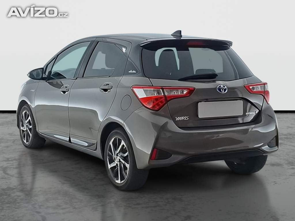 Foto inzerátu Toyota Yaris 1.5 Hybrid