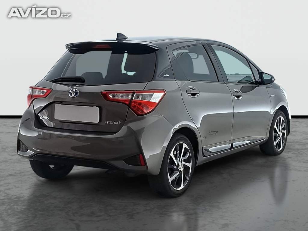Foto inzerátu Toyota Yaris 1.5 Hybrid