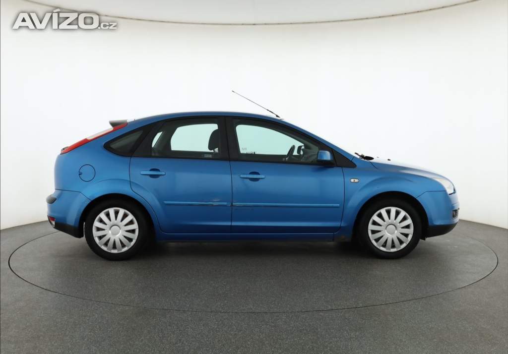 Foto inzerátu Ford Focus 1.6 16V