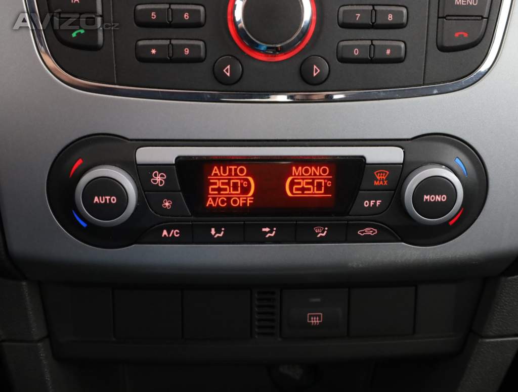 Foto inzerátu Ford Focus 1.6 16V