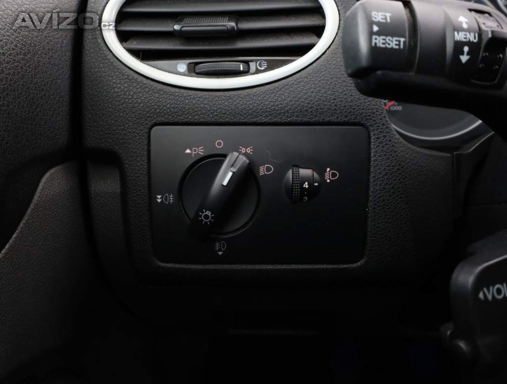 Foto inzerátu Ford Focus 1.6 16V