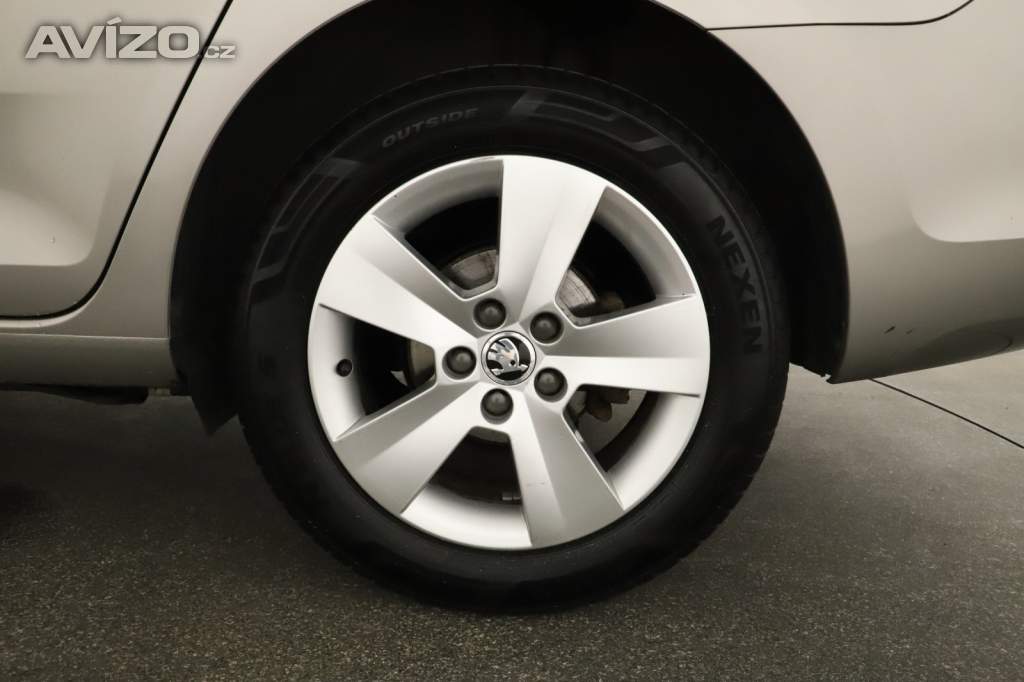 Foto inzerátu Skoda Rapid 1.0 TSI