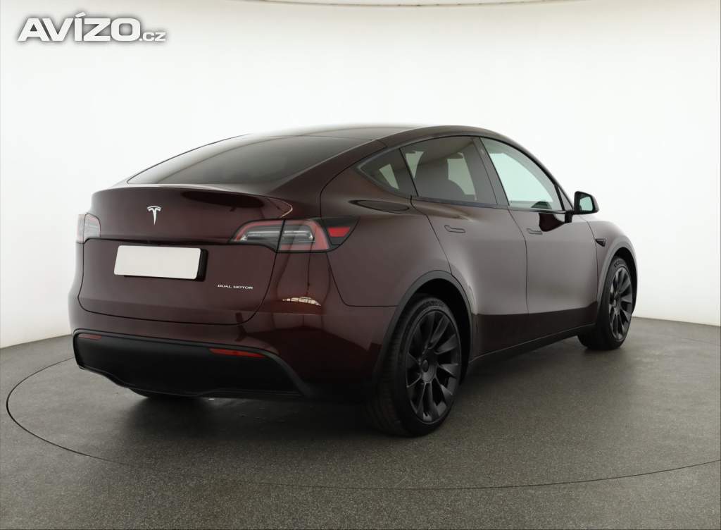 Foto inzerátu Tesla Model Y Long Range AWD 79kWh