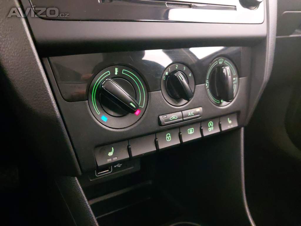 Foto inzerátu Skoda Rapid Spaceback 1.0 TSI