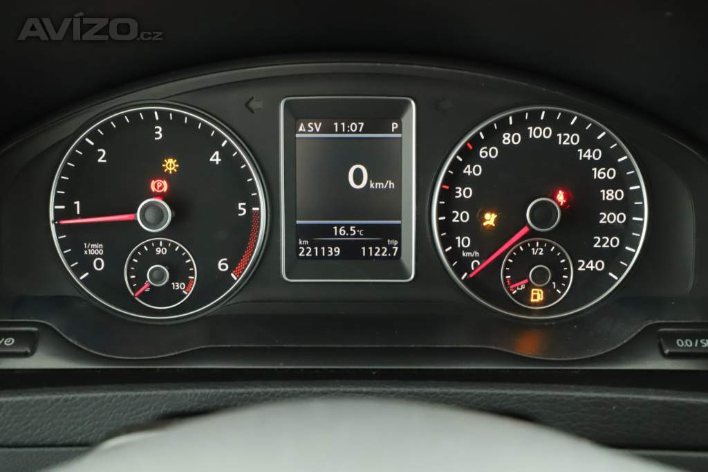 Foto inzerátu VW Multivan 2.0 TDI