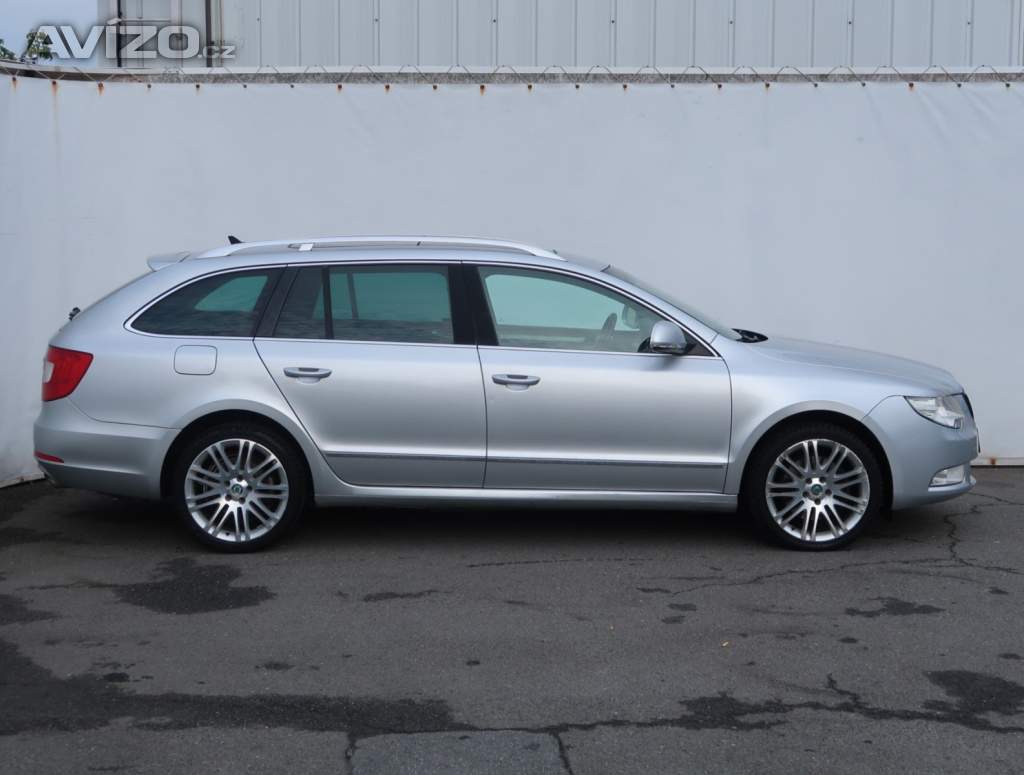 Foto inzerátu Skoda Superb 2.0 TSI