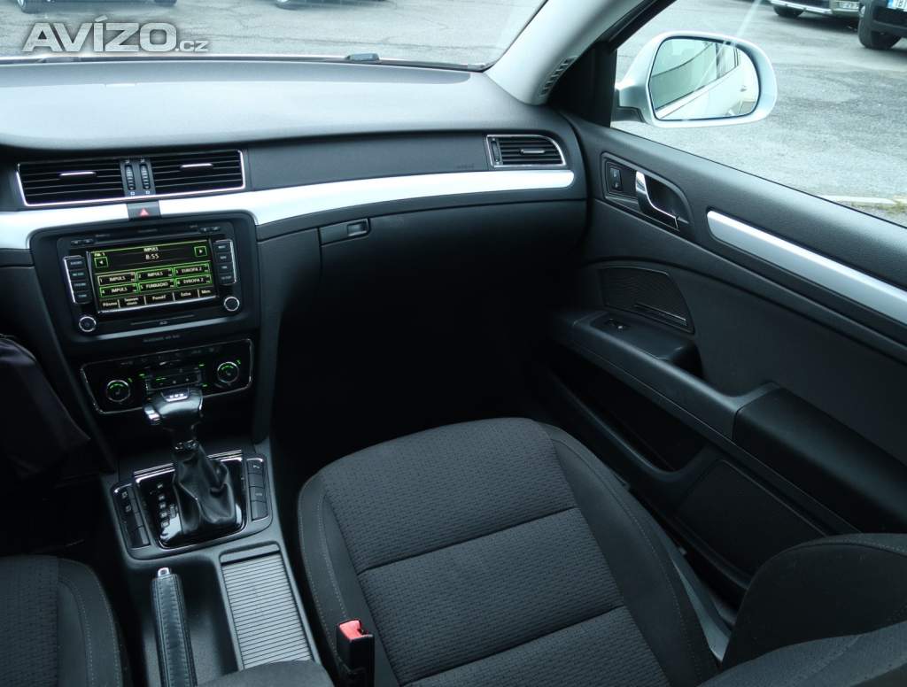 Foto inzerátu Skoda Superb 2.0 TSI