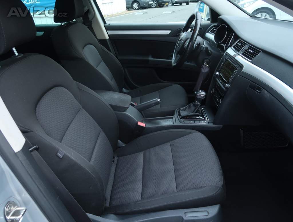 Foto inzerátu Skoda Superb 2.0 TSI