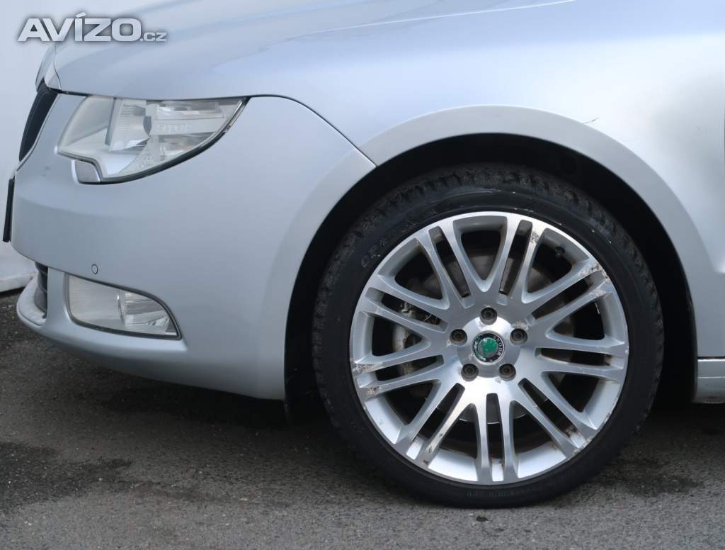 Foto inzerátu Skoda Superb 2.0 TSI