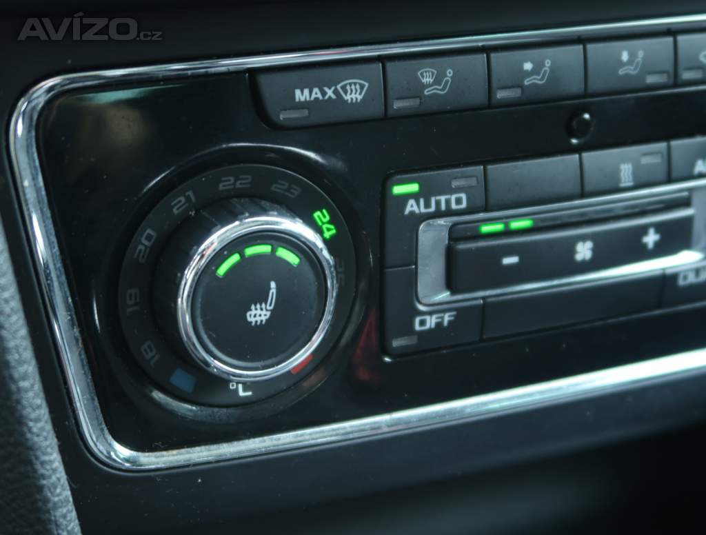 Foto inzerátu Skoda Superb 2.0 TSI