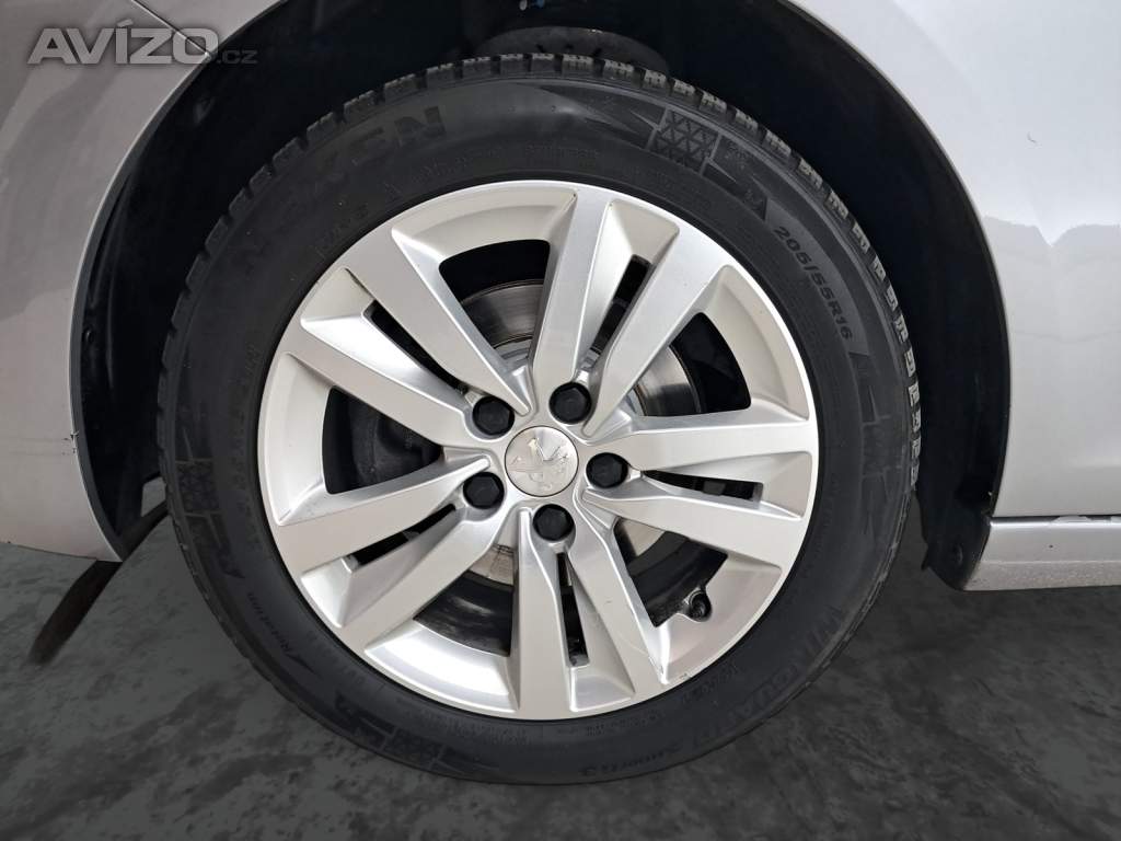 Foto inzerátu Peugeot 308 1.5 BlueHDi