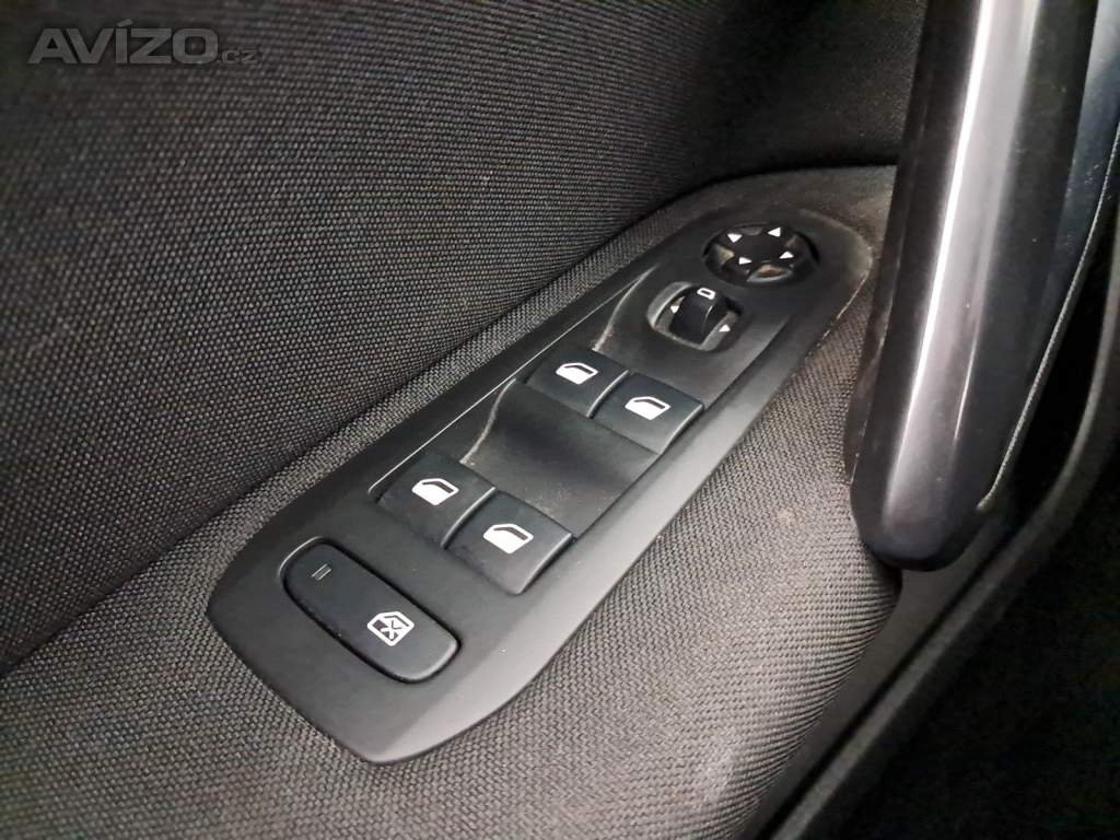 Foto inzerátu Peugeot 308 1.5 BlueHDi