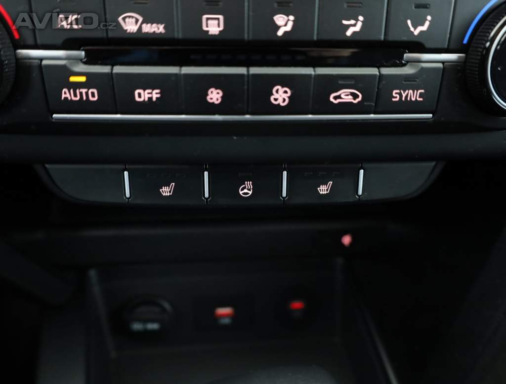 Foto inzerátu Kia Ceed 1.5 T-GDI