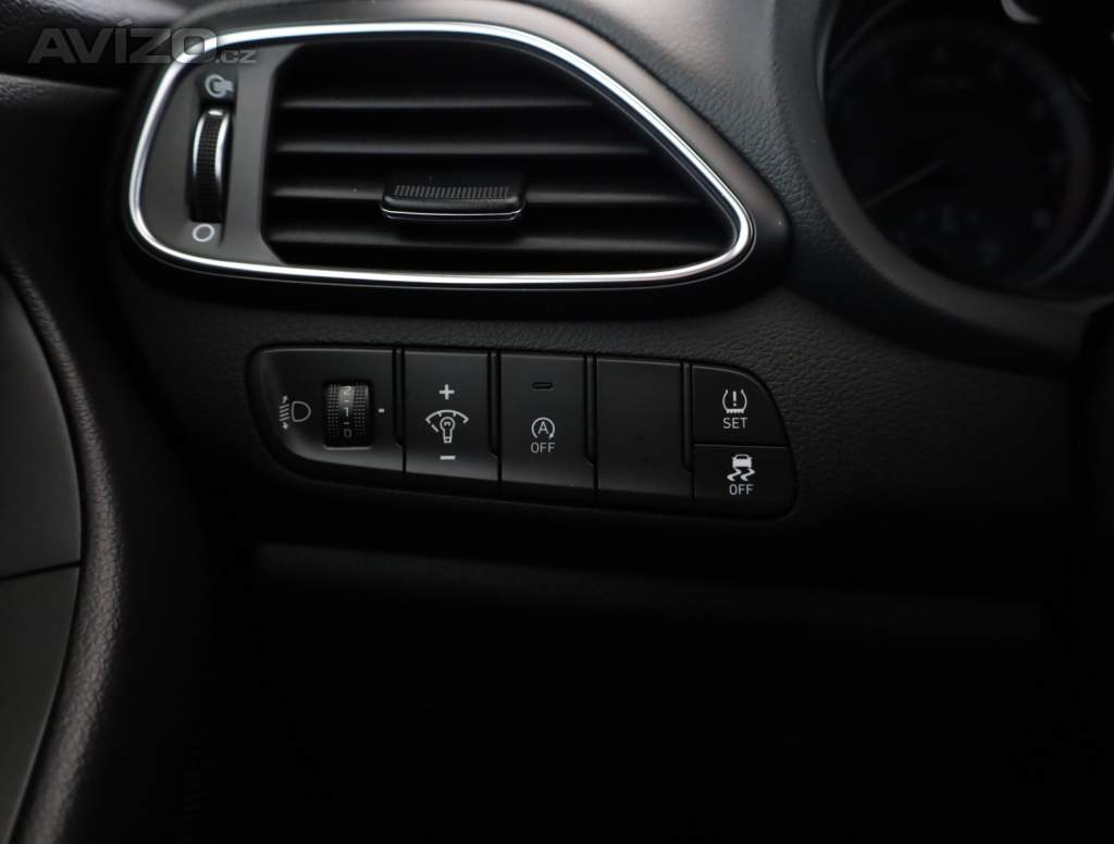 Foto inzerátu Hyundai i30 1.0 T-GDI