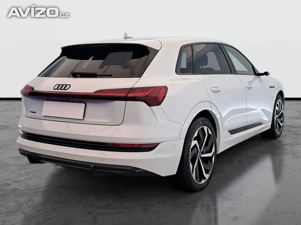 Foto inzerátu Audi e-tron e-tron 50 quattro