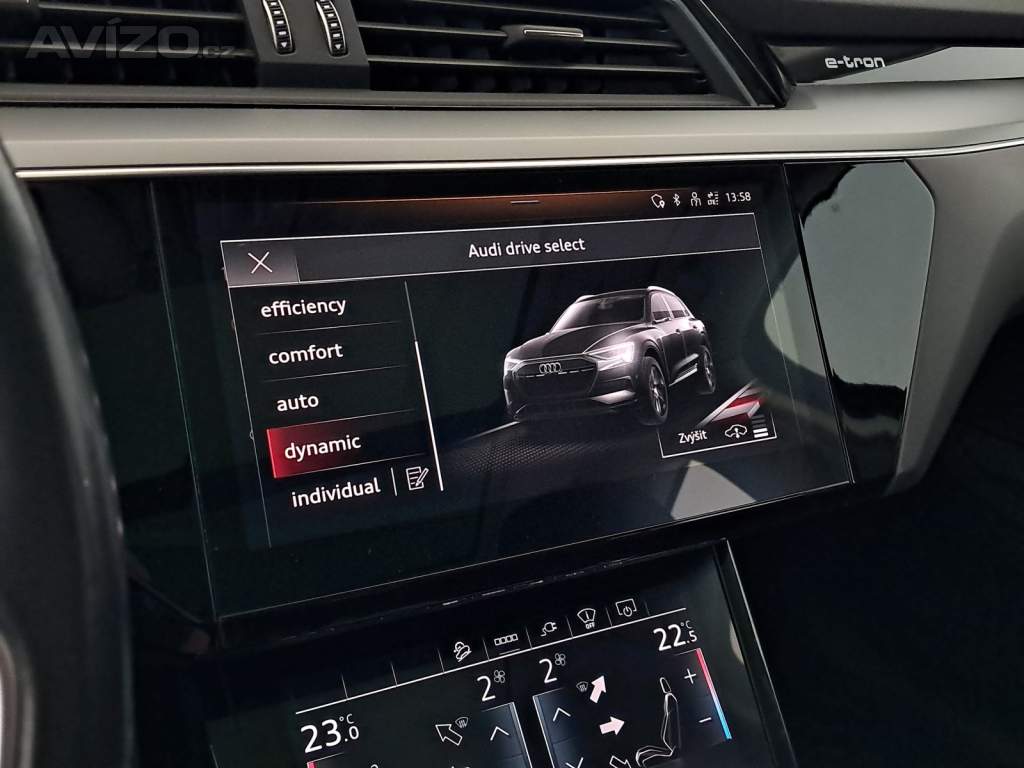 Foto inzerátu Audi e-tron e-tron 50 quattro