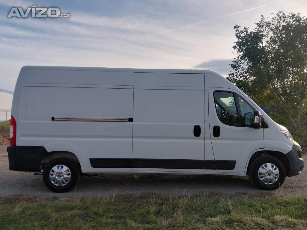 Foto inzerátu Citroen Jumper 2.2 BlueHDi