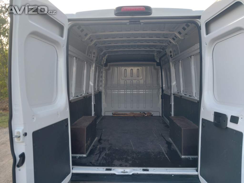 Foto inzerátu Citroen Jumper 2.2 BlueHDi